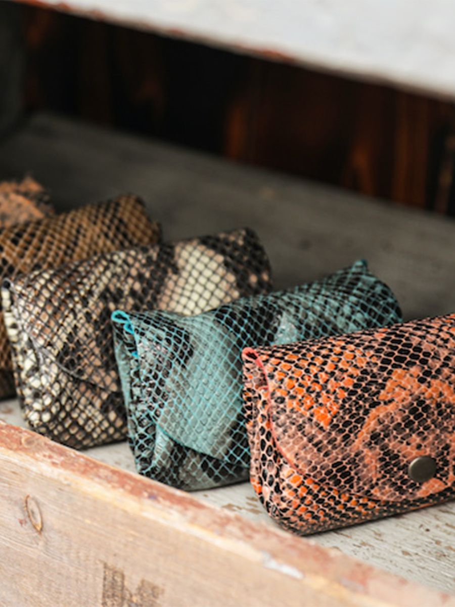 photo-purse-legustave-leder-python-zwart-paul-marius-glp-p-b