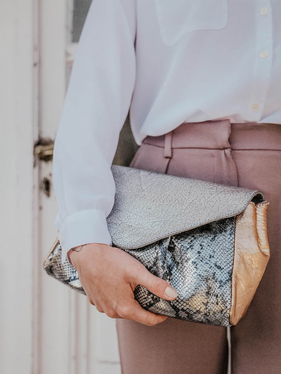 foto-front-paulmarius-suzon-m-afrodiet-paul-marius-w25m-af leren-bandtas