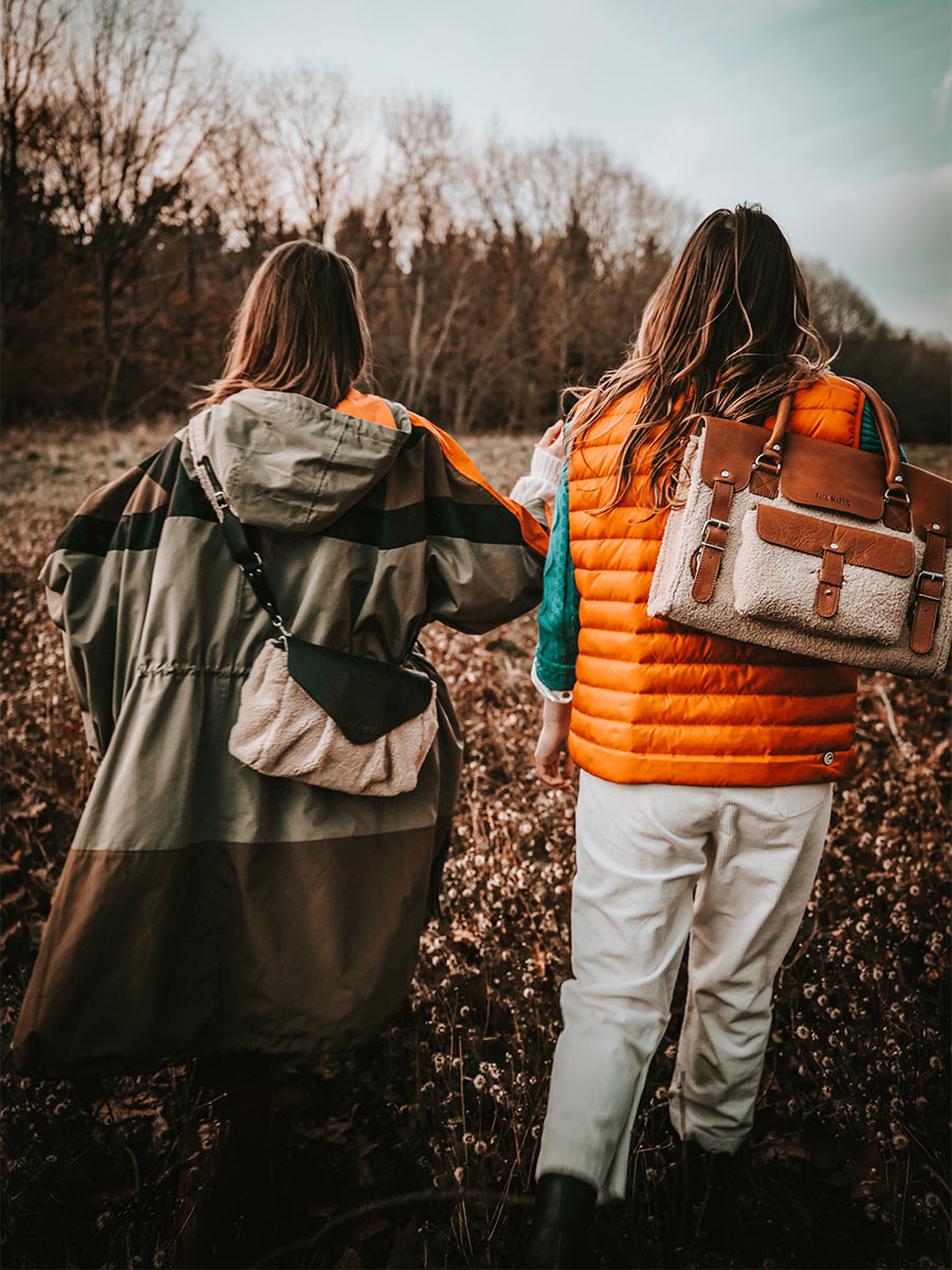 foto-tas-draagriem-leder-paul-marius-zwart-suzon-m-himalaya-zwart-olie-paul-marius-w25m-sh-w-obl