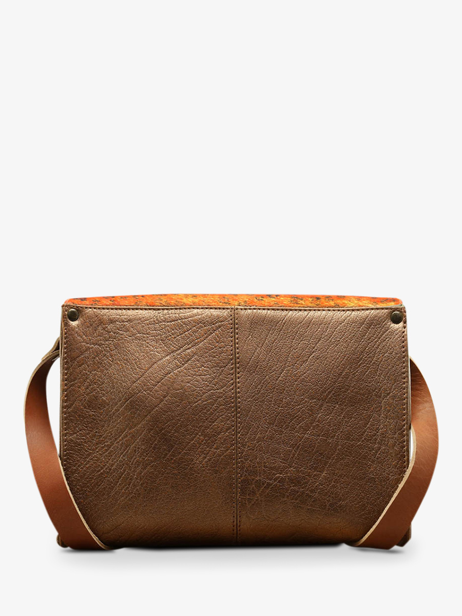 photo-vue-de-cote-bandouliere-tas-leder-vrouw-oranje-koper-indispensable-leopard-oranje-koper-paul-marius-w08-lp-o-c