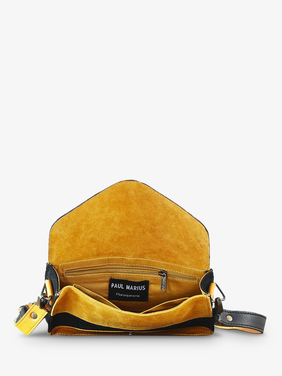 foto-interieur-bandouliere-leren-tas-vrouw-zwart-vlinder-zwart-safran-paul-marius-w09-b-y