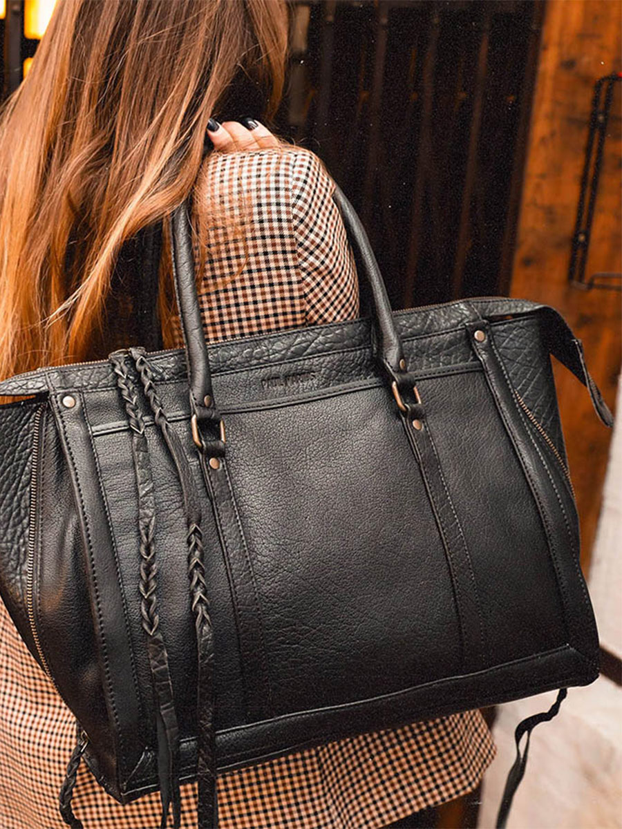 foto-handtas-zakelijk-leder-zwart-rechterkant-zwart-paul-marius-w19l-b