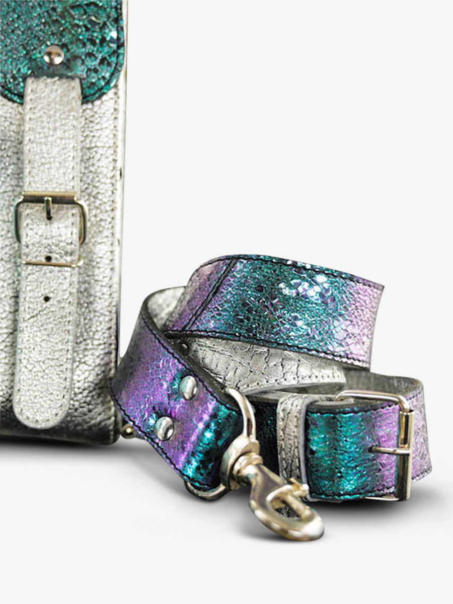 foto-materiaal-bandouliere-leder-vrouw-blauw-wit-lerive-links-m-chimere-polar-paul-marius-w01m-ch-s-blu