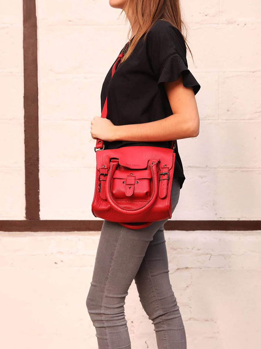 foto-porte-sac-bandouliere-cuir-femme-rouge-lerive-gauche-s-rouge-carmin-paul-marius-w01s-r