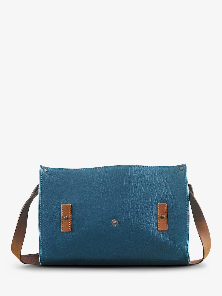 photo-vue-de-dos-sac-bandouliere-cuir-vrouw-blauw-indispensable-blauw-pool-paul-marius-w08-blu