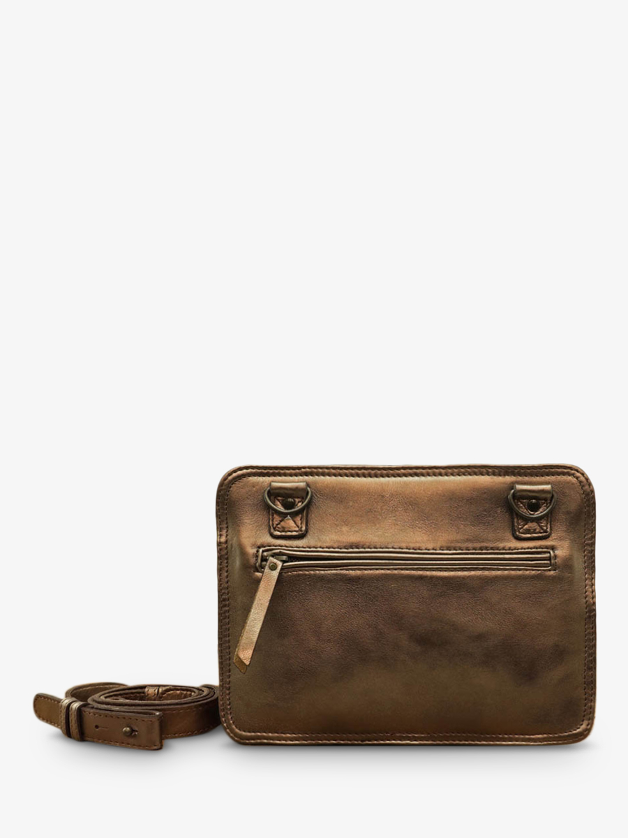 foto-rugzak-bandolier-leder-vrouw-koper-legrafisch-koper-paul-marius-w17-c