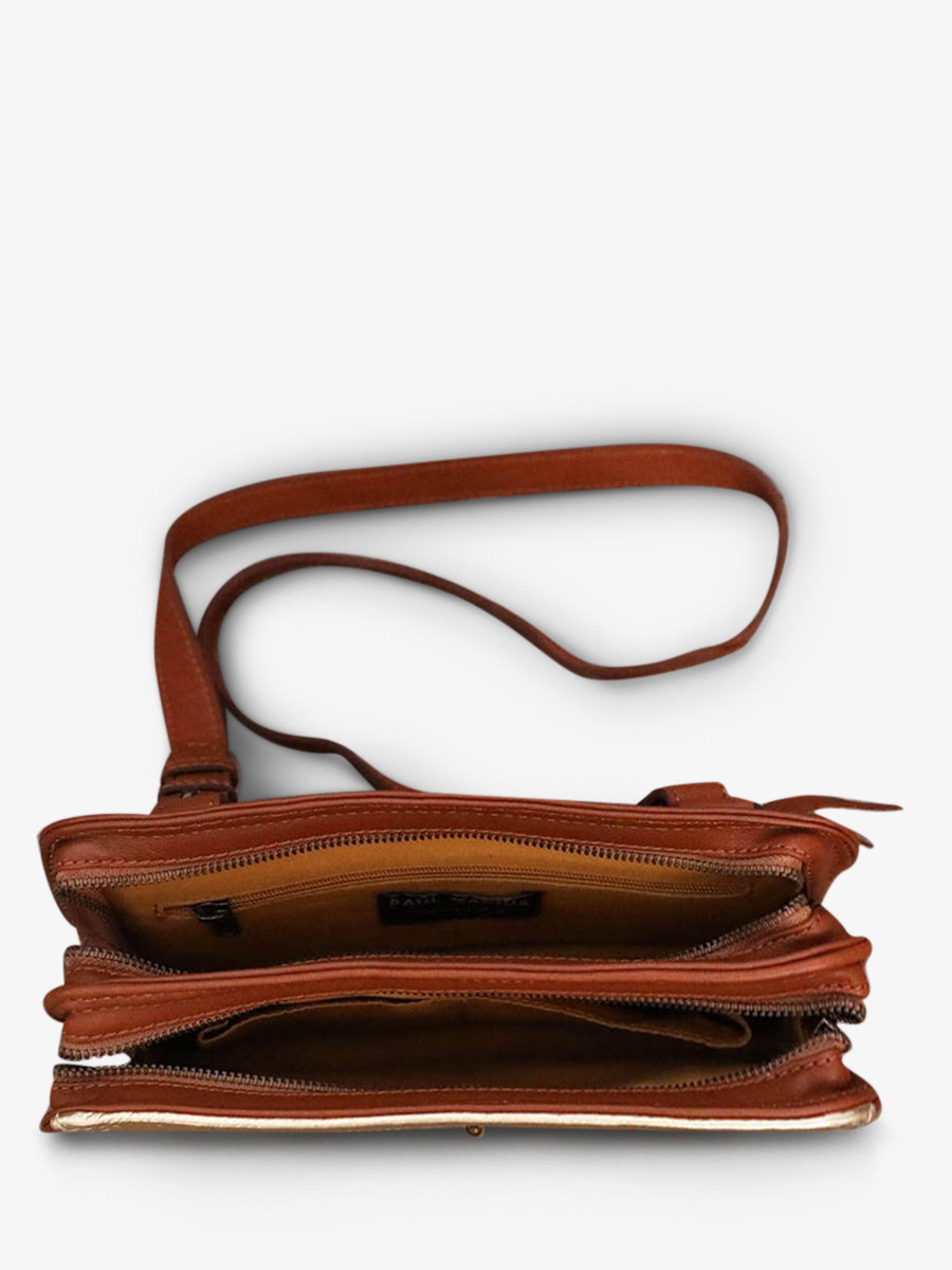 foto-interieur-bandtas-vrouw-leder-bruin-goud-grafisch-natuur-goud-paul-marius-w17-l-g