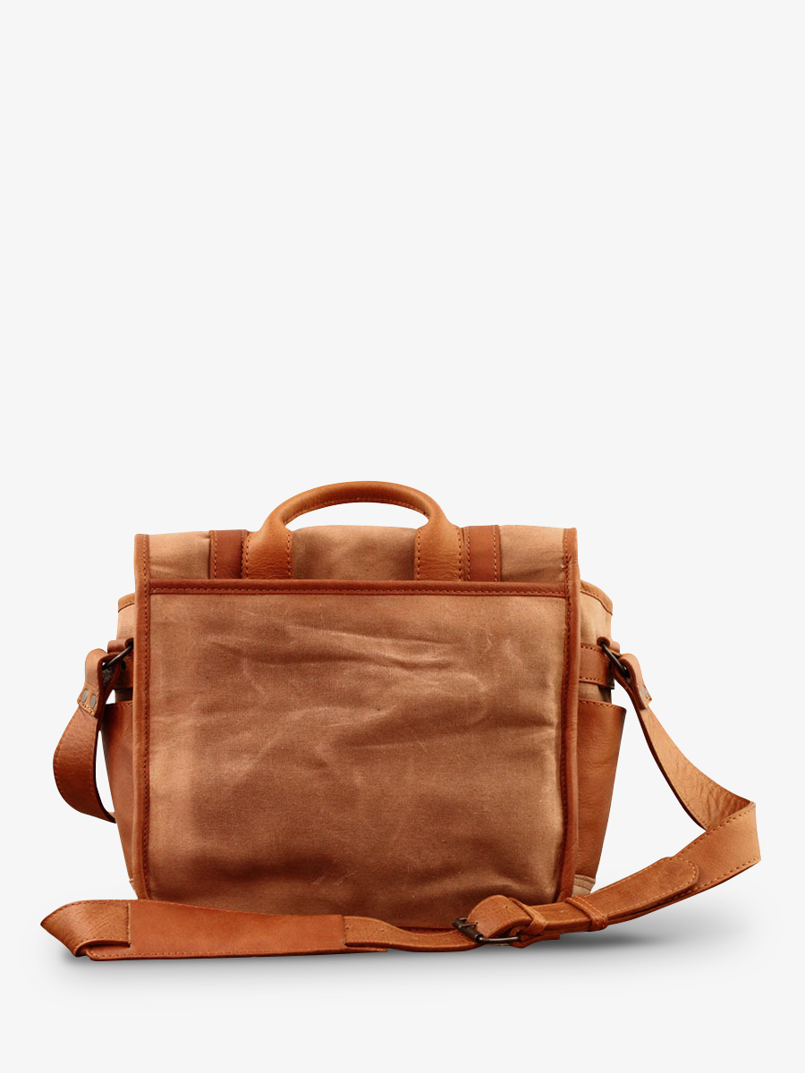 foto-rugzak-zilver-leder-beige-lepetitreporter-toilet-beige-paul-marius-m10-bc