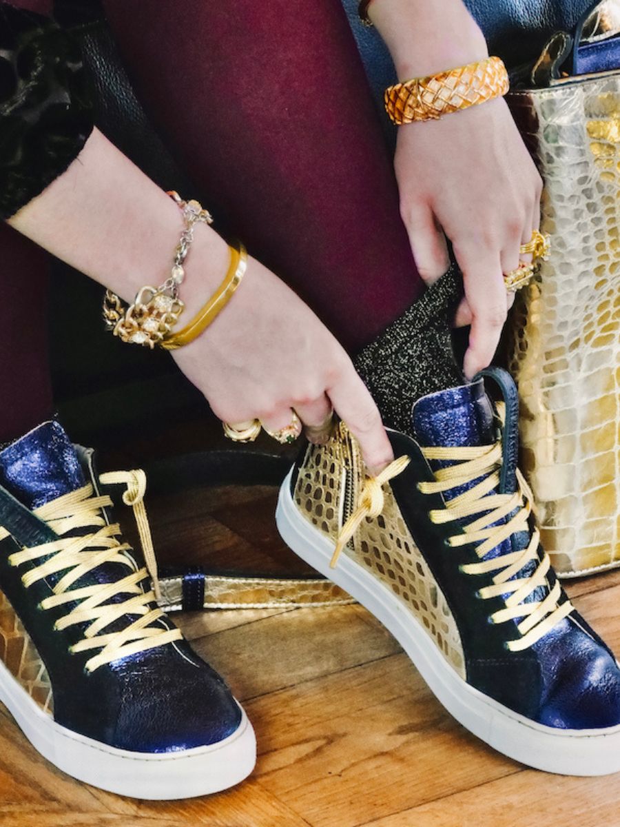 foto-front-sneaker-vrouw-leer-blauw-zilver-pm001-caiman-goud/metallic-blauw-paul-marius-pm001-c-g-mcblu-s36