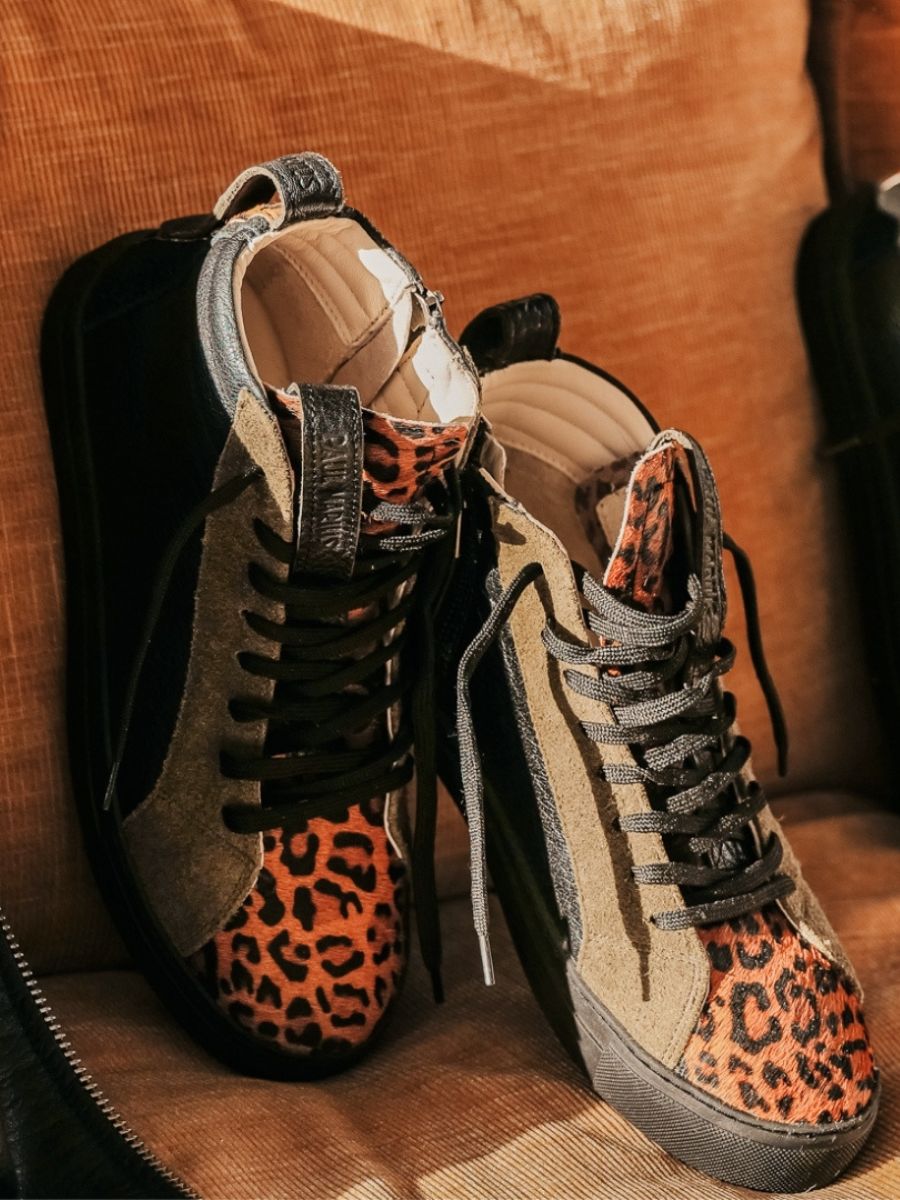 photo-vUE-de-cote-sneaker-woman-leopard-leather-brown-black-pm001-leopard-naturel-black-kaki-paul-marius-pm001-lp-l-b-k-s36 PM001 LP L-B-K-S36