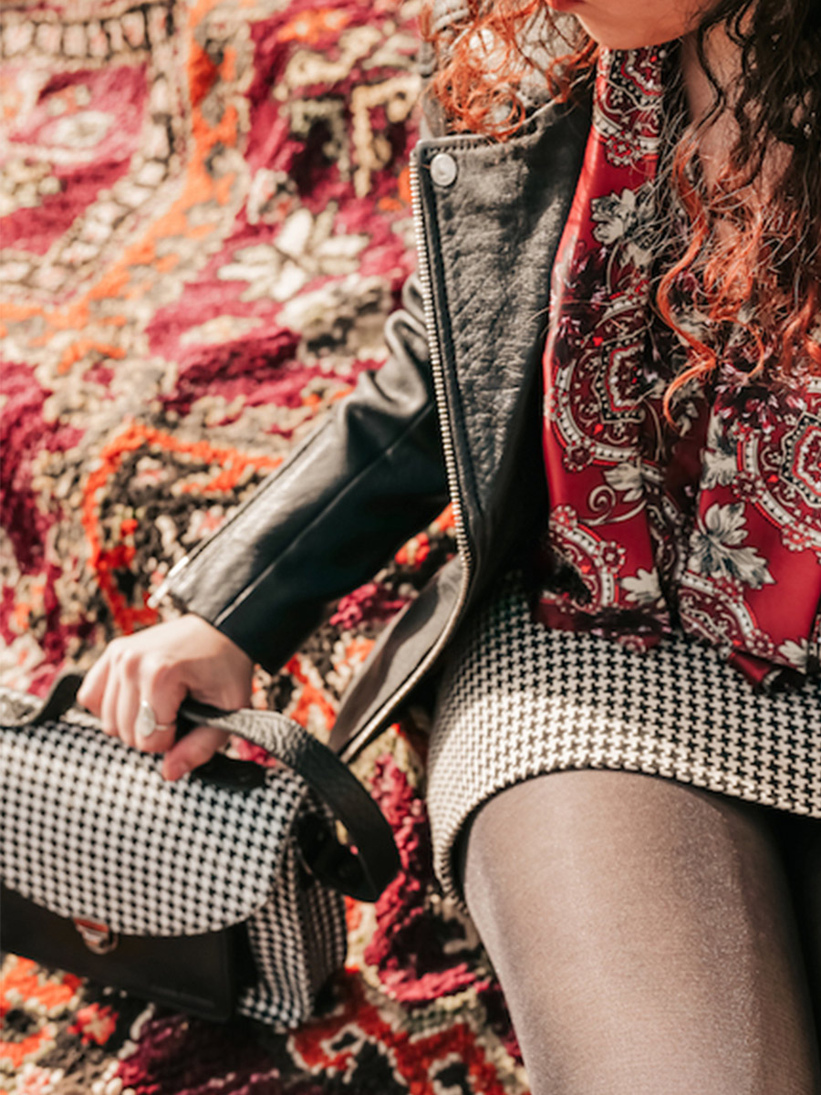 foto-porte-perfecto-leren-vrouw-zwart-leperfecto-zwart-paul-marius-wpj-b-s36