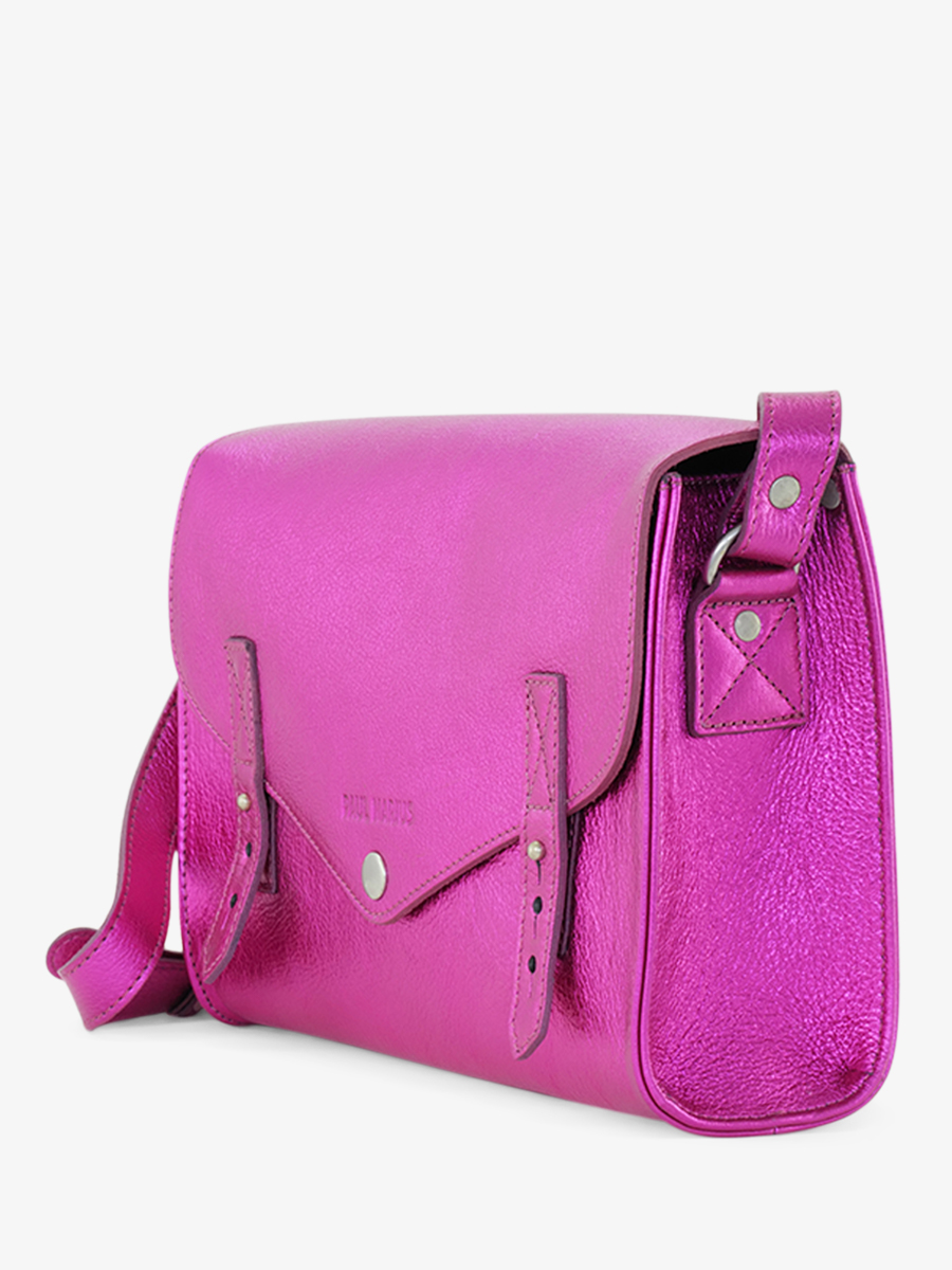 foto-interieur-sac-bandouliere-cuir-vrouw-knoop-l-ontbeerlijk-ultraviolet-paul-marius-m08-uv-pi