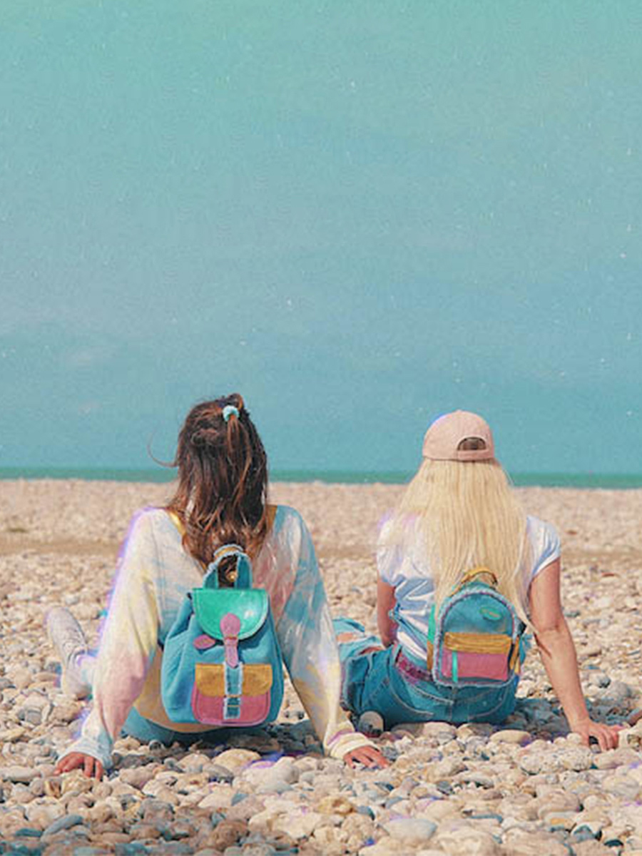 foto-rugzak-leder-vrouwen-lebaroudeur-90s-paul-marius-m40-denim