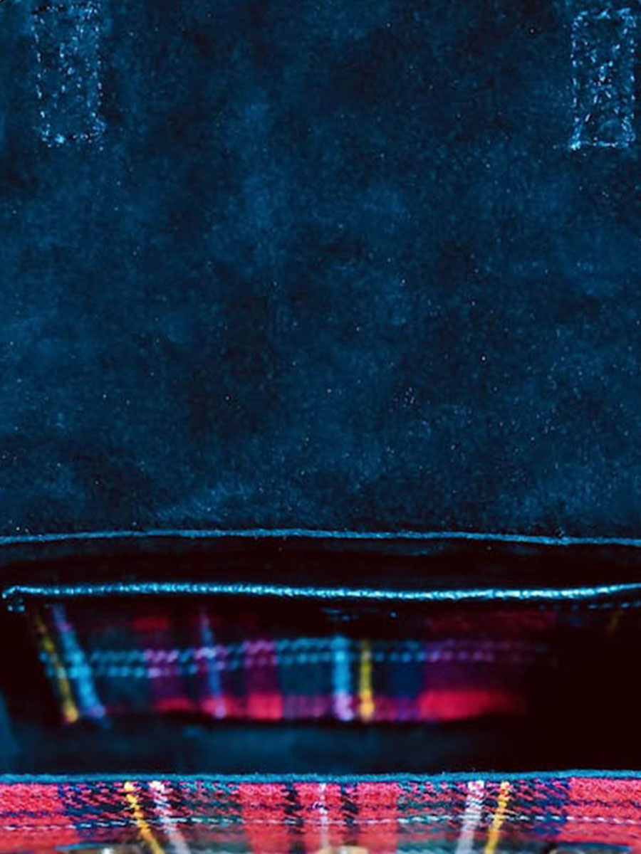 foto-interieur-bandelier-tas-vrouw-le-mini-onmisbaar-barock-paul-marius-w08s-sco