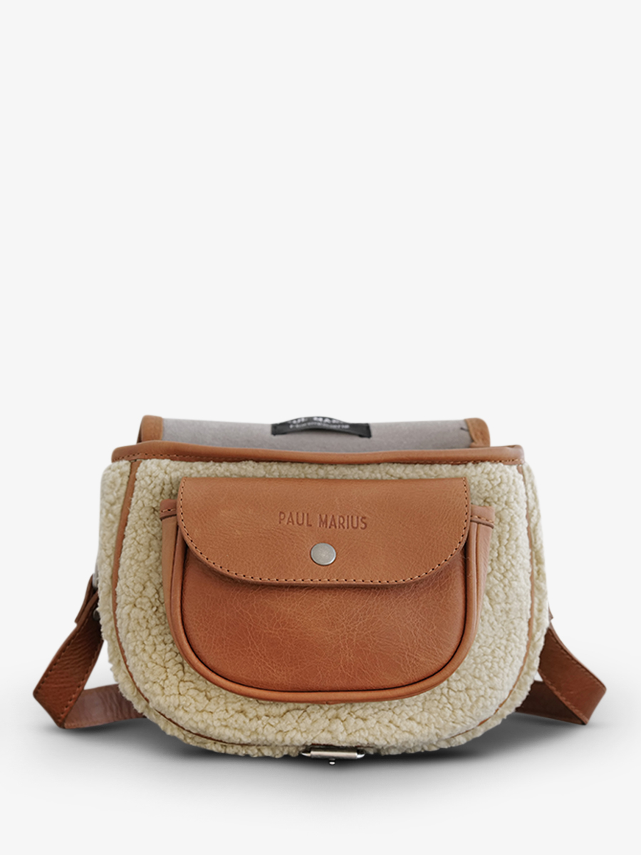 foto-interieur-bandouliere-leder-vrouw-bruin-himalaya-paul-marius-lebohemien