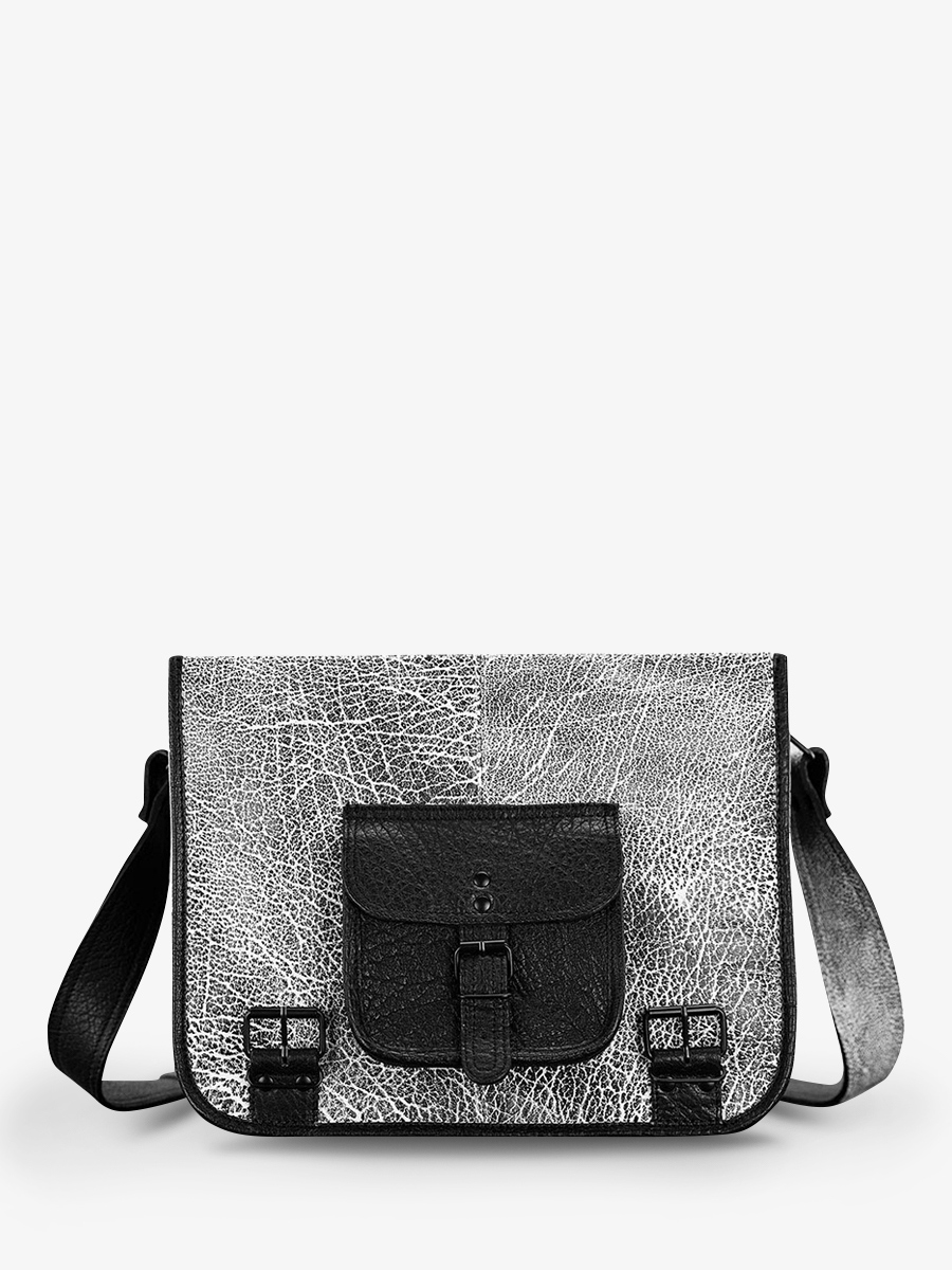 foto-interieur-document-deur-leder-a4-13-inch-le-cartable-m-print-paul-marius-m01s14-b-w