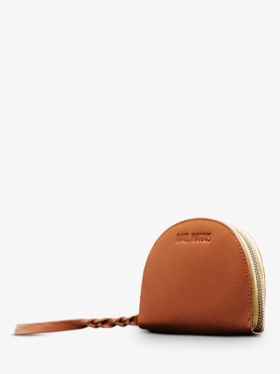 foto-portee-leder-vrouw-bruin-blad-portefeuille-manon-naturel-paul-marius-m32-l