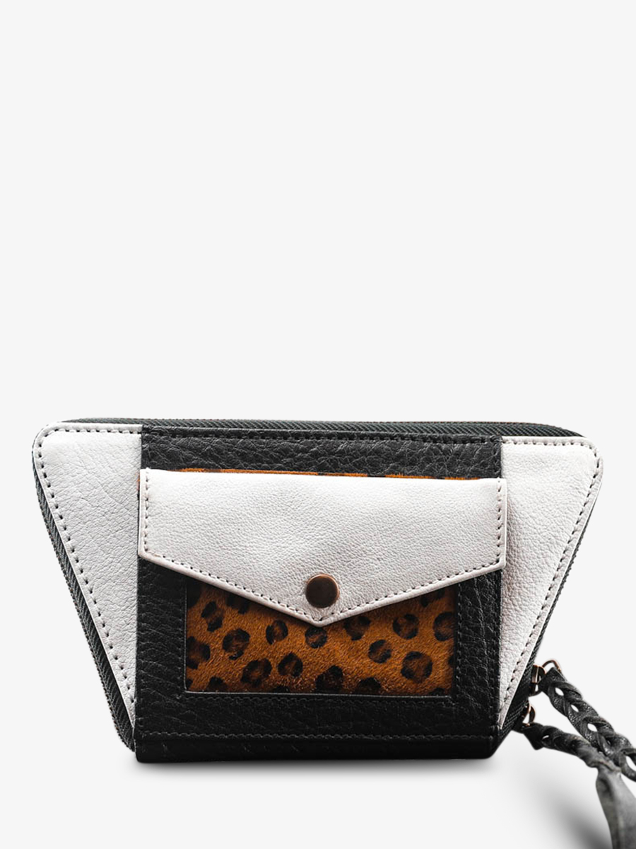photo-front-portfolio-leer-vrouw-zwart-wit-leer-emma-leopard-zwart-wit-paul-marius-w24-lp-b-w