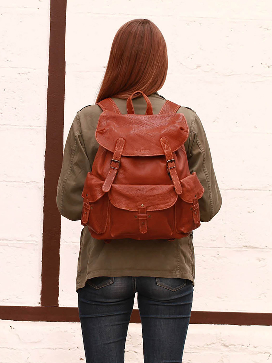 foto-rugzak-leder-bruin-lemeridien-naturel-paul-marius-m38-l