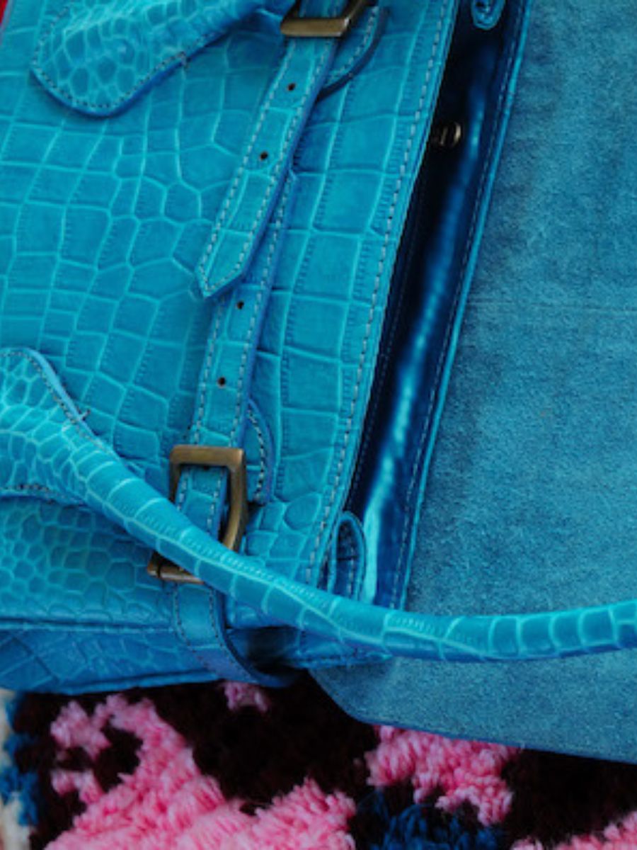 foto-materiaal-handtas-leder-vrouw-blauw-colette-m-alligator-cocktail-topaze-paul-marius-w28m-a-blu