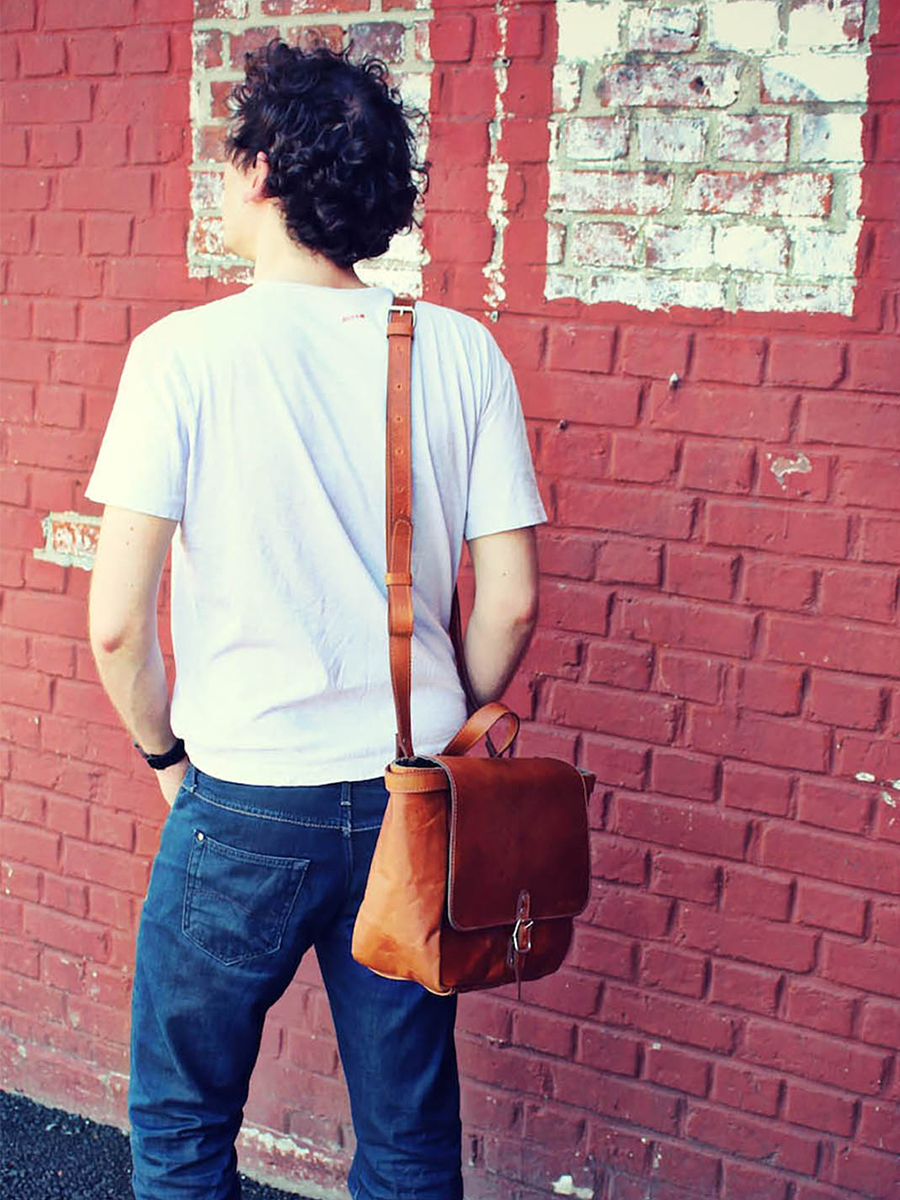 foto-materiaal-document-deur-leder-retro-vintage-maroon-lepostier-s-naturel-paul-marius-m07s12-l