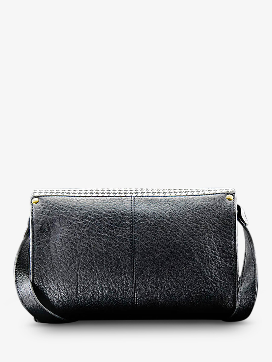 photo-burse-bandolier-bag-leather-vrouw-indispensable-barock-paul-marius-w08-sco