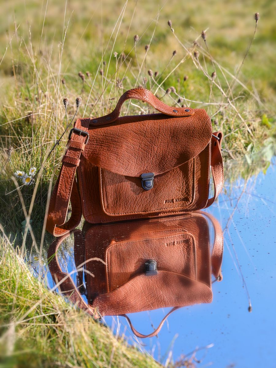 foto-materiaal-bandtas-leder-vrouw-bruin-mademoiselle-george-naturel-paul-marius-w05-l