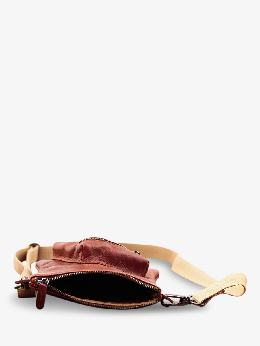 foto-interieur-sacoche-homme-cuir-marron-lapochette-de-paul-naturel-paul-marius-m05-l