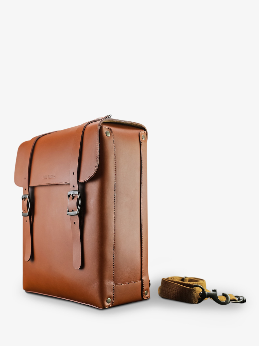 foto-vue-de-cote-sacoche-velo-marron-bicyclette-m-naturel-paul-marius-p05-l