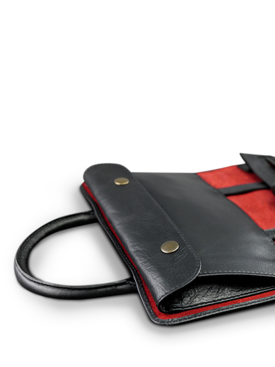 foto-materiaal-handdoek-tas-leder-zwart-latroos-deplooibaar-zwart-paul-marius-m502-b